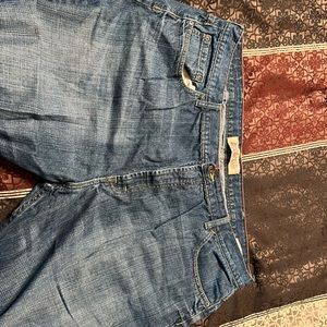 Wrangler Jeans Co. Size 42x32, Relaxed Boot 100 percent cotton. Minimal wear.